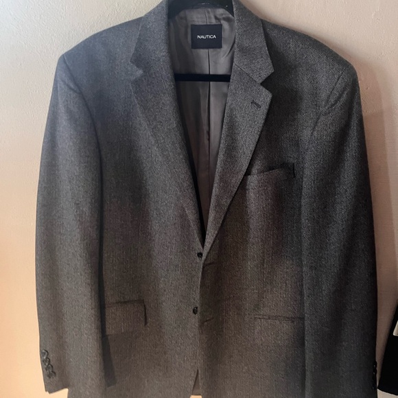 Nautica All Wool Blazer  Grey and Black Herringbone Pattern Superior Tailoring - Picture 6 of 11